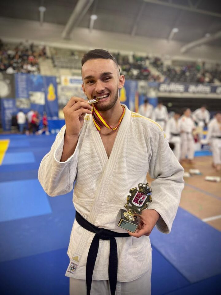 AIXEL RAMIREZ -90KG CADETE